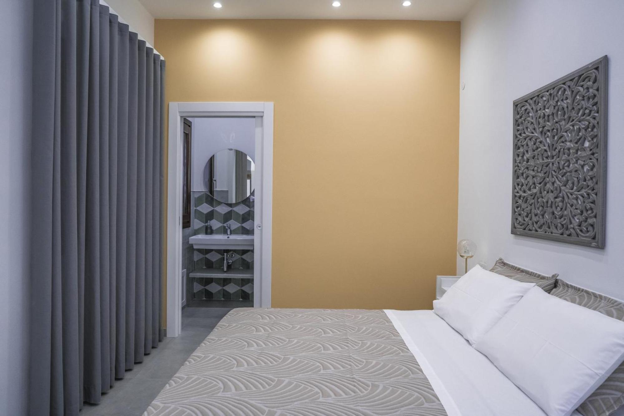 Casa Azzurra Rooms E Apartment テッラジーニ エクステリア 写真